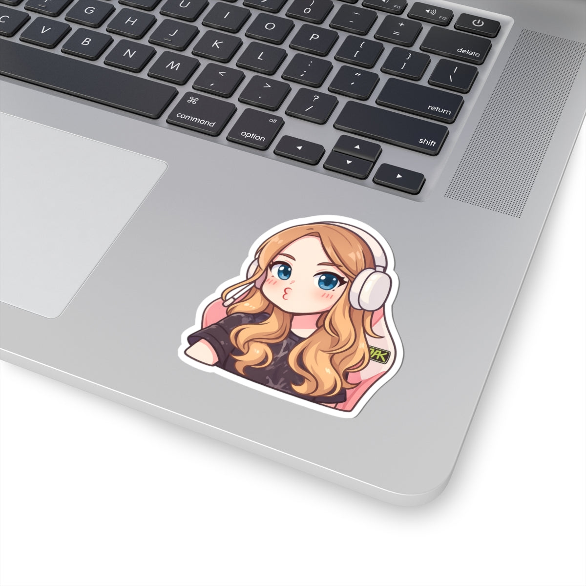 Streamer Girl Kiss-Cut Sticker — Cute Gamer Chibi Laptop Decal