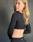 LONG SLEEVED SPORT CROP TOP