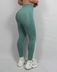 BUBBLEGUM YOGA SCRUNCH SEAMLESS SPORTS SKINNY LEGGINGS